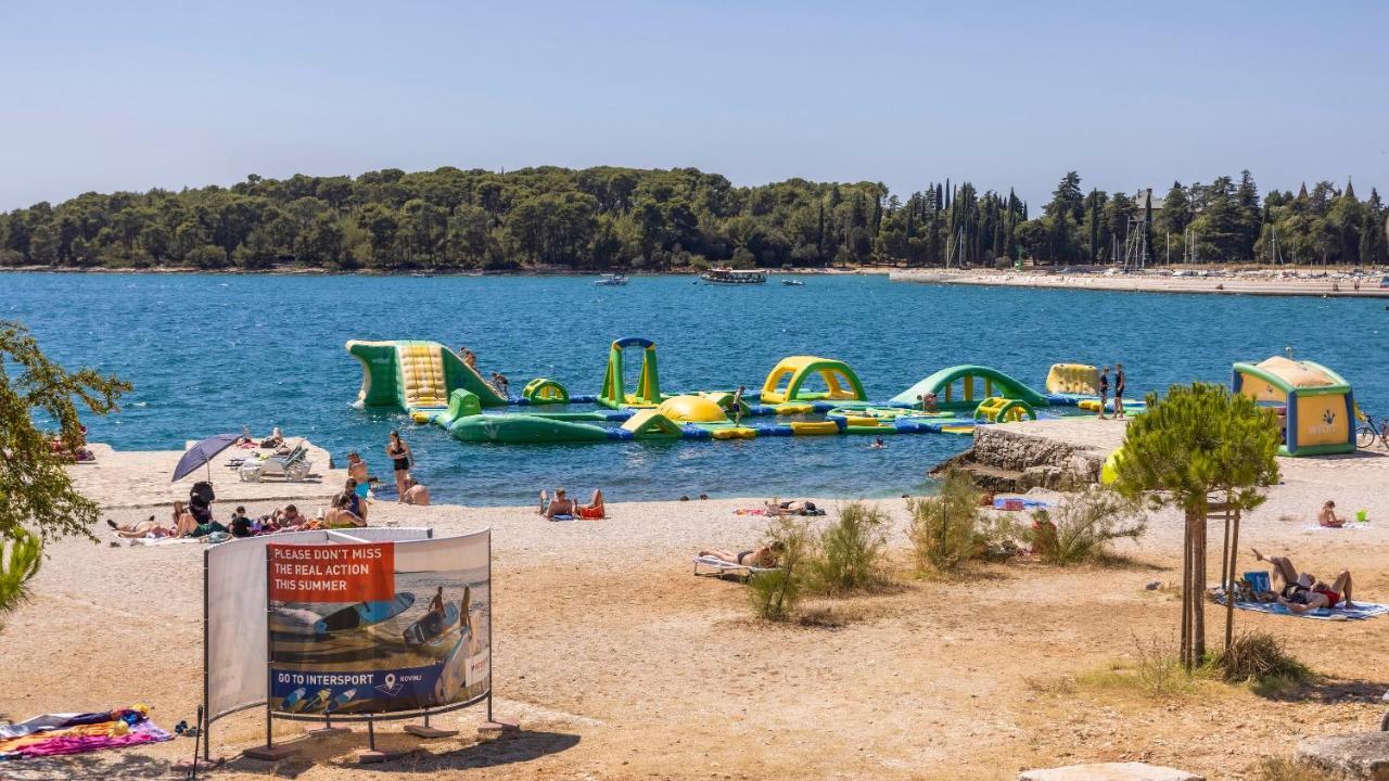 Porton Nature Hideouts ロヴィニ エクステリア 写真